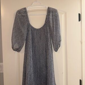 Lulus floral dress size M!